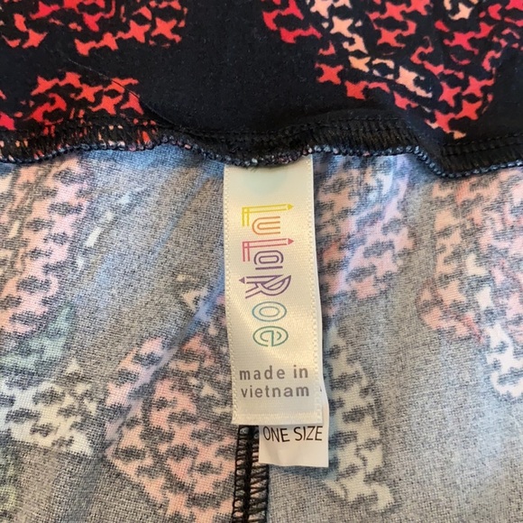 LuLaRoe legging bundle with 4 pieces size OS - Picture 2 of 12
